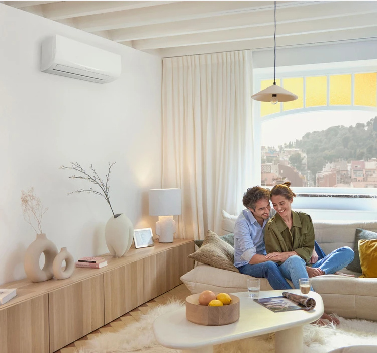 Daikin Sensira Series FTXF25E + RXF25E 2.5 kw Wall Mounted Inverter Heat Pump Complete System for Home or small office- 3 Years Warranty